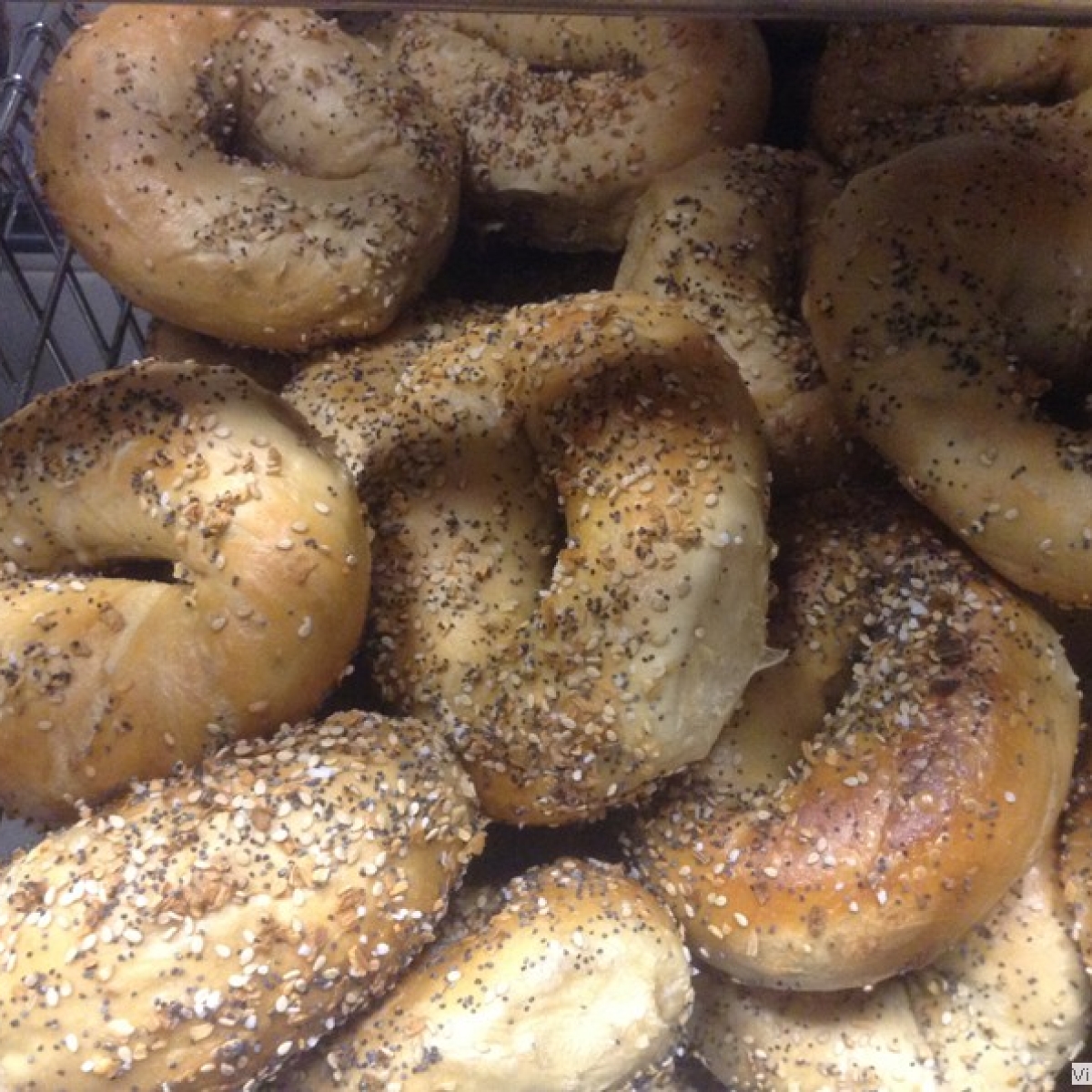 Art's Bagels & More – Authentic New York Style Boil/Bake Bagels